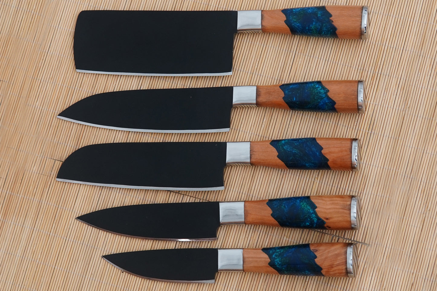Custom Handmade Carbon Steel Chef Knife Set 5 pcs Resin Handles Kitchen Knives