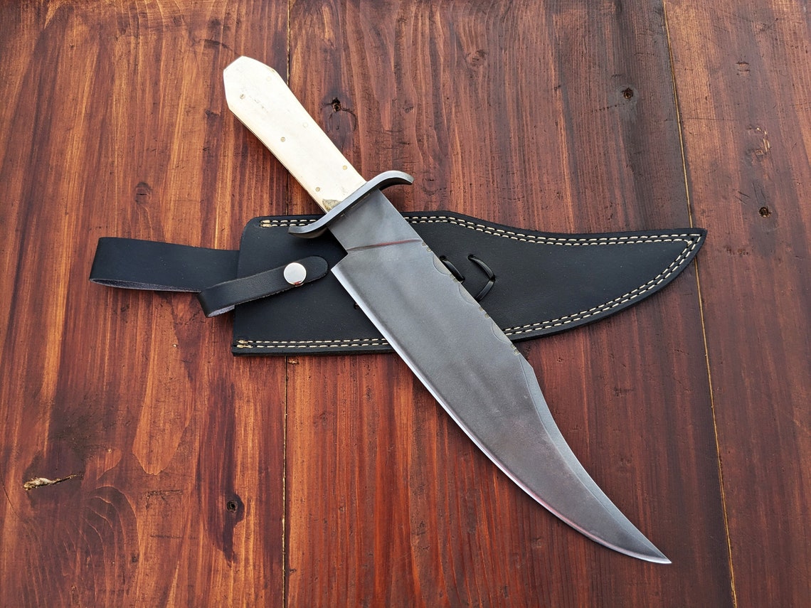 Custom Handmade Alamo Musso Bowie Knife – Full Tang Carbon Steel Blade, Camel Bone Handle & Leather Sheath