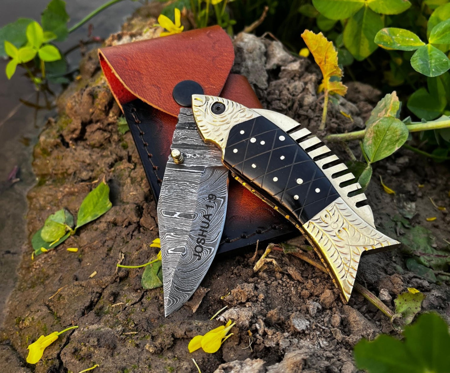 Personalized Damascus Steel Folding Pocket Knife Eagle Bolster Patriotic Handle with Leather Pouch Birthday Gift for Husband