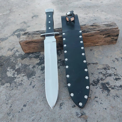 Engraved custom blade option for collectors.