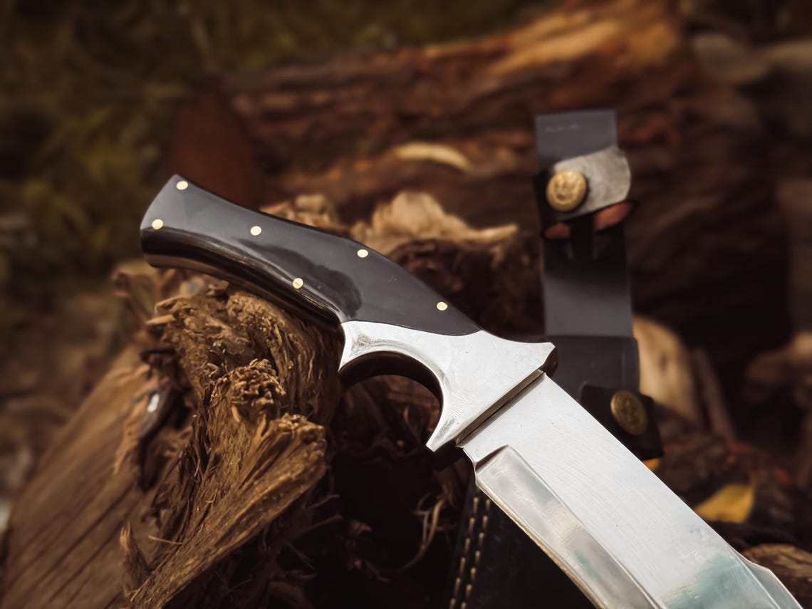 Custom Handmade Kukri-Style Bowie Knife — Carbon Steel Blade, Buffalo Horn Handle, Leather Sheath