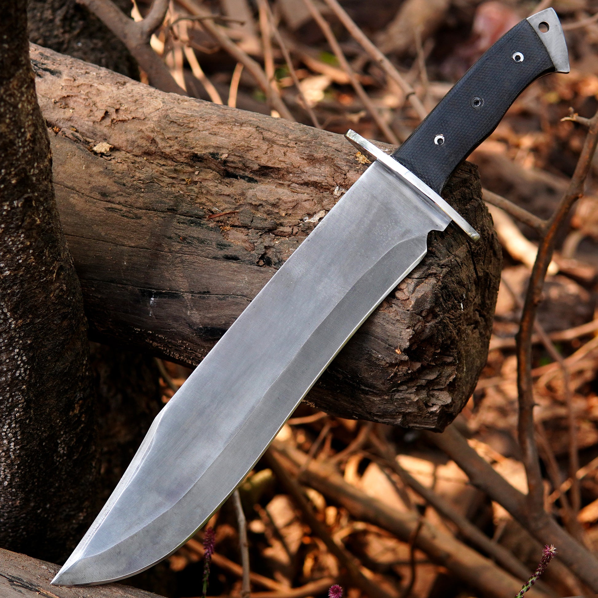 Premium handmade knife designed as a thoughtful gift for him on special occasions.